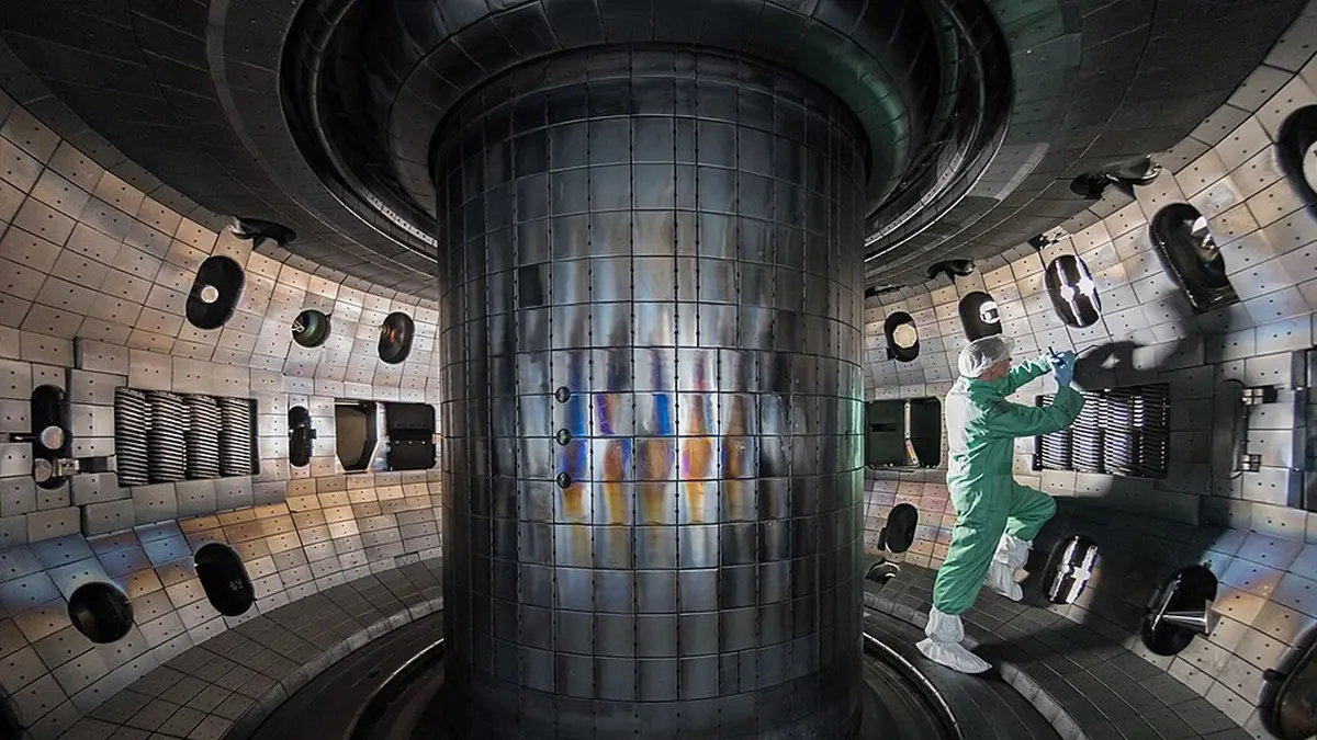 Penemuan Baru untuk Mencegah Panas Berlebih di Reaktor Fusi Tokamak