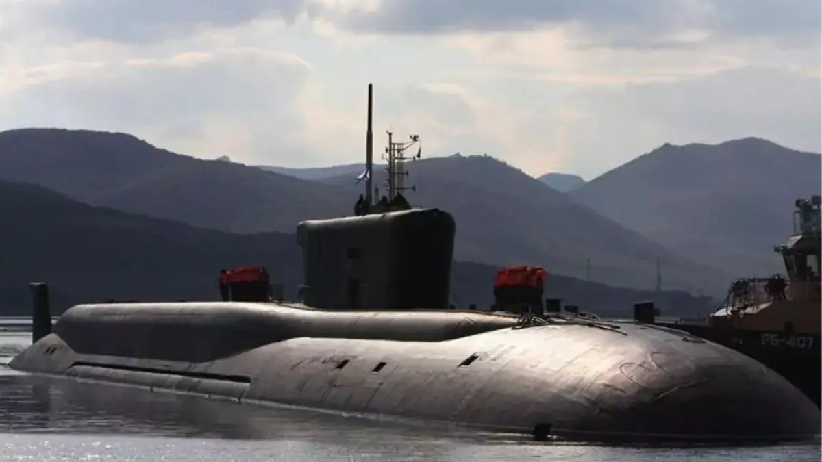 Rusia Perkuat Kekuatannya di Arktik dengan Kapal Selam Nuklir Baru