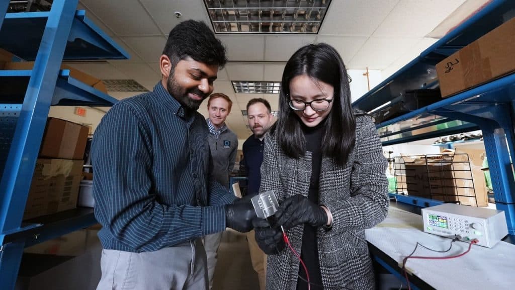 Material Sirkuit Baru yang Bisa Daur Ulang dan Menyembuhkan Diri Lawan Limbah Elektronik