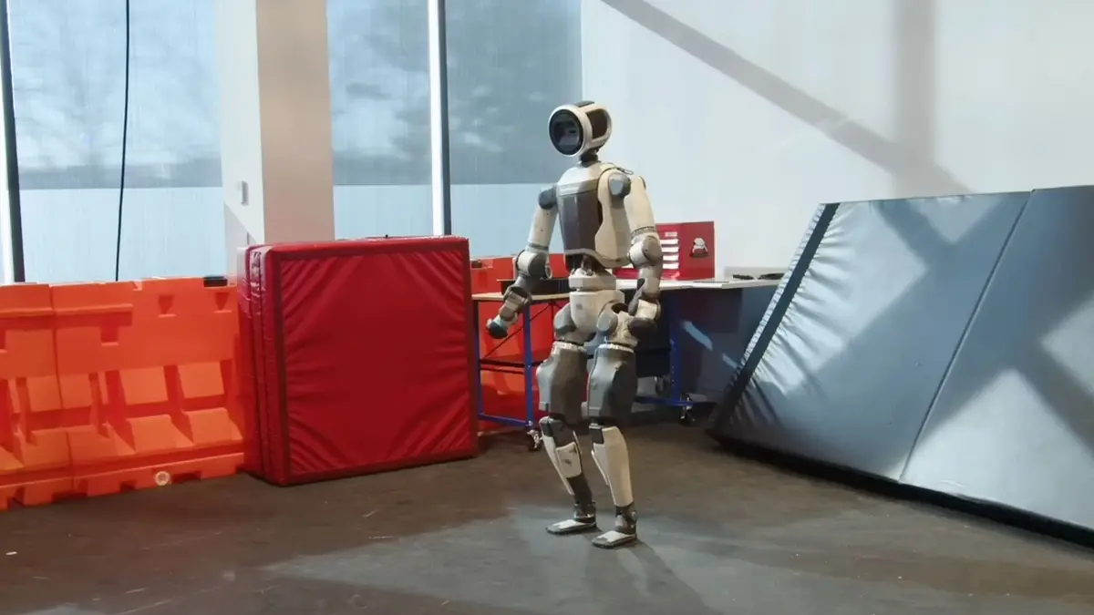 Sistem Energi Cair Terinspirasi Darah Manusia untuk Robot Mobile Efisien