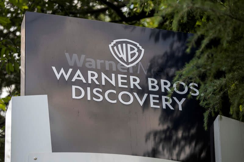 Mayoritas Pemegang Saham Warner Bros Discovery Tolak Kenaikan Gaji CEO 2024