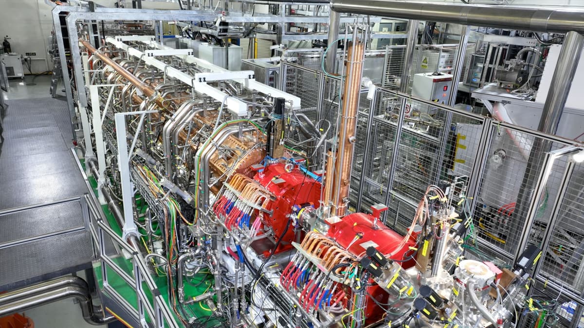 Pabrik Meson Eta di China: Kunci Memahami Materi Gelap dan Keberadaan Materi