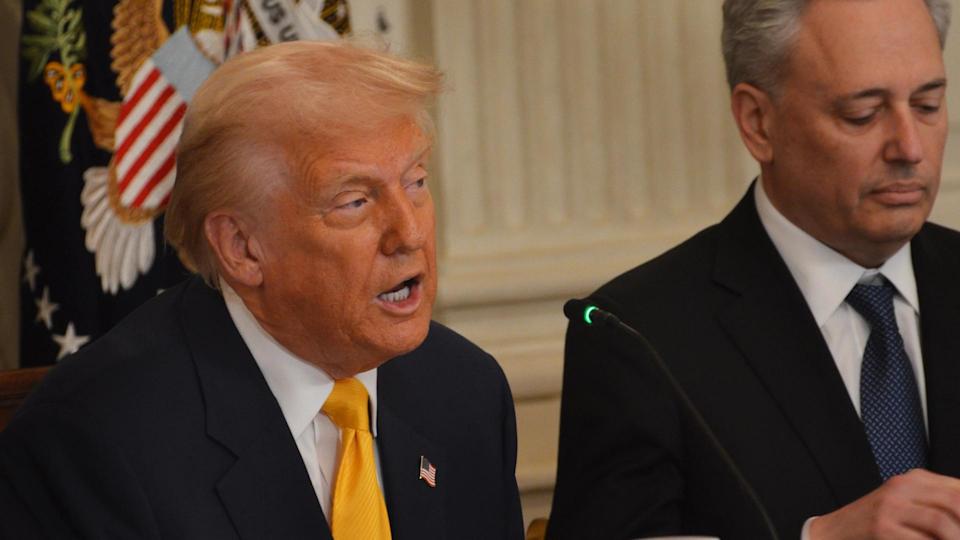 TMTG Trump Rilis Saham Baru dan Bangun Bitcoin Treasury Rp 12 Triliun