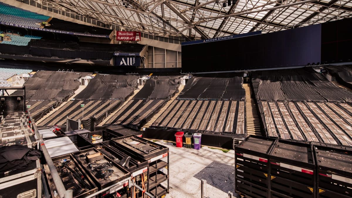 Teknologi Panel Surya Cetak Organik Ringan Mendukung Tur Coldplay di Stanford