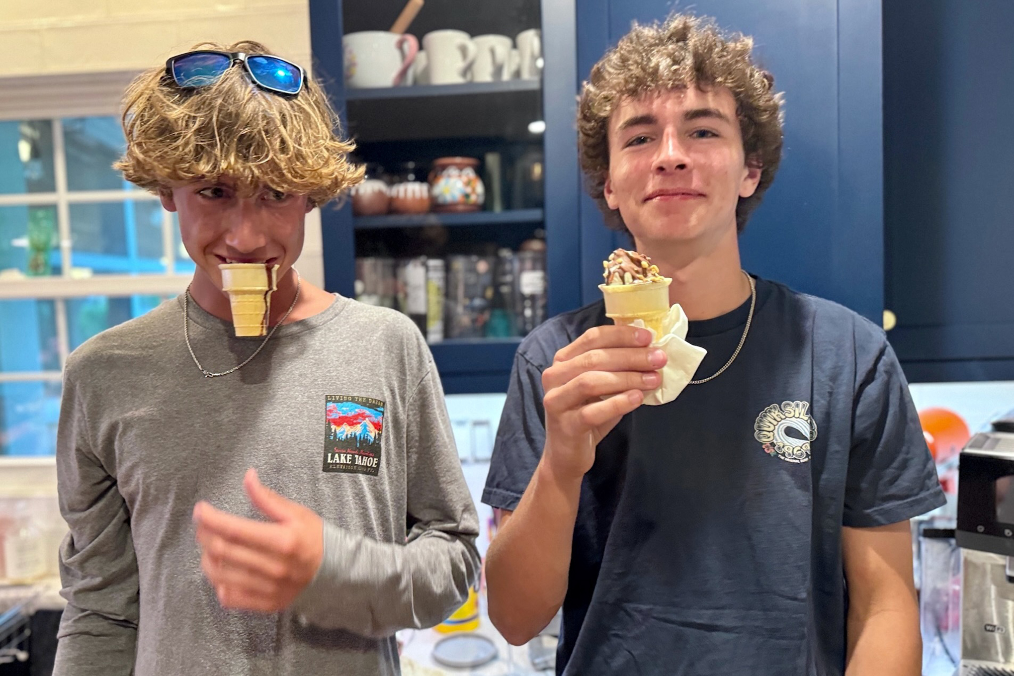 Rekomendasi Gadget dan Perlengkapan Wajib untuk Menikmati Musim Panas dengan Nyaman