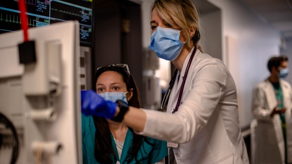 Regulasi AI Medis di AS Belum Cukup, Risiko bagi Pasien Meningkat