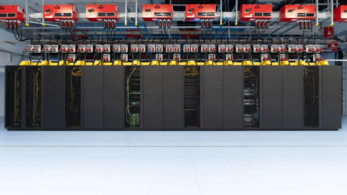 Superkomputer Otus Paderborn Raih Peringkat 5 Dunia di Green 500