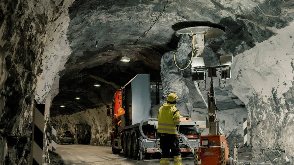 Catonator: Robot Pisau Jarak Jauh Revolusi Konstruksi dan Industri Berat