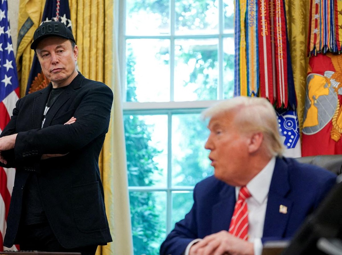 Trump Berikan Kontrak Rp3,2 Triliun ke OpenAI untuk Proyek AI Pertahanan