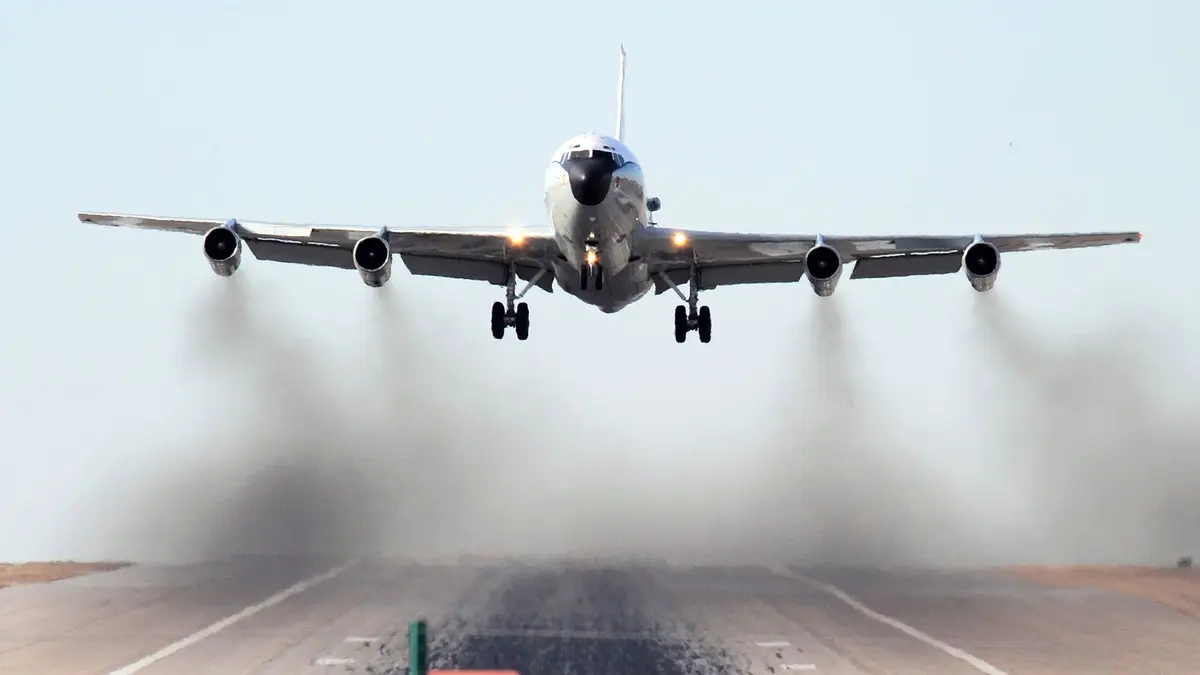 Pesawat Nuklir AS 'Constant Phoenix' Terbang di Tengah Ketegangan Iran-Israel