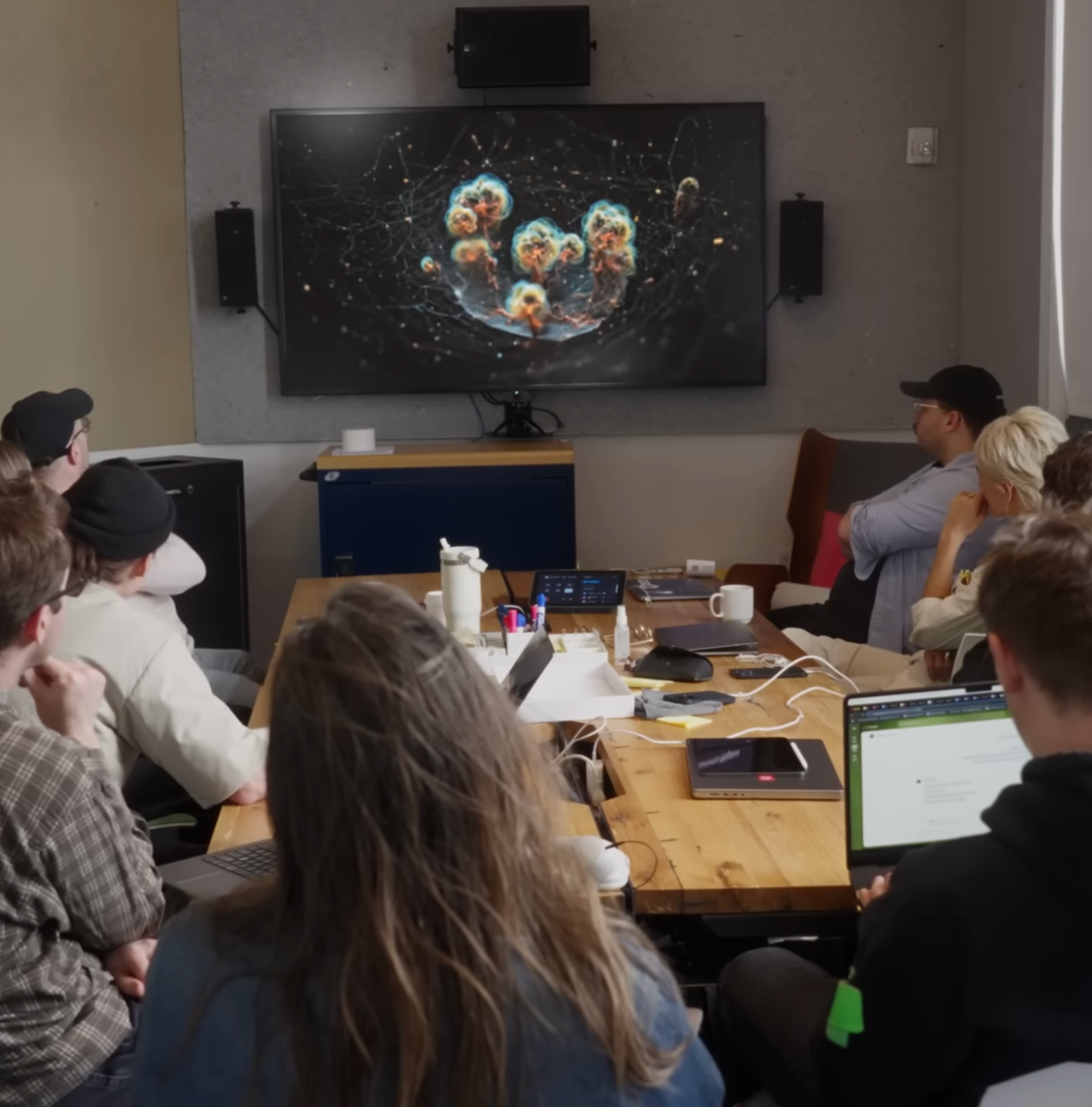 Film Pendek Ancestra dan Kontroversi Penggunaan AI dalam Industri Film