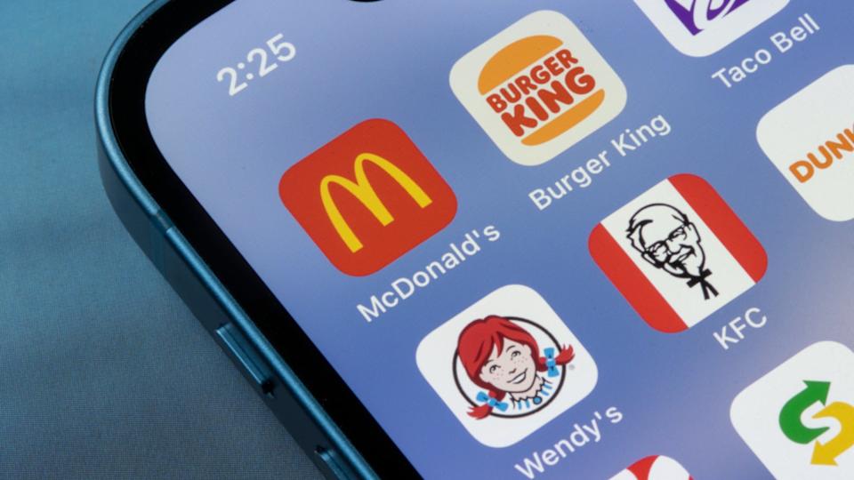 Teknologi Kunci Restoran Cepat Saji Raih Loyalitas di Tengah Inflasi