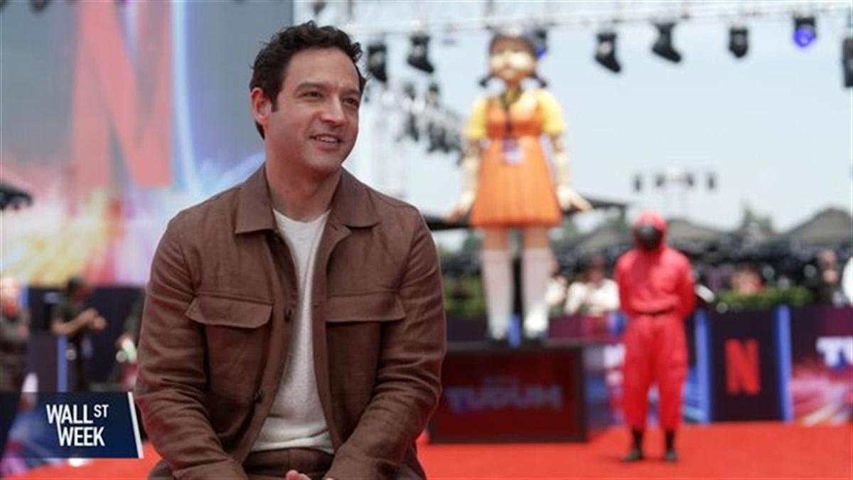 Persaingan Seru Di Industri Hiburan Imersif Antara Netflix dan Raksasa Lama