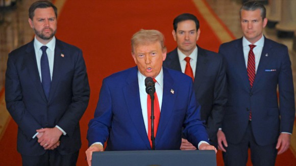 Serangan AS Terhadap Situs Nuklir Iran Hambat Program Senjata Nuklir