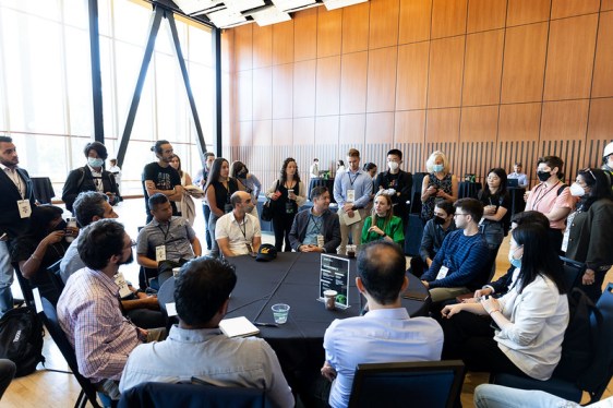 Mengubah Kecemasan Jadi Kekuatan Para Pendiri Startup di TechCrunch 2025