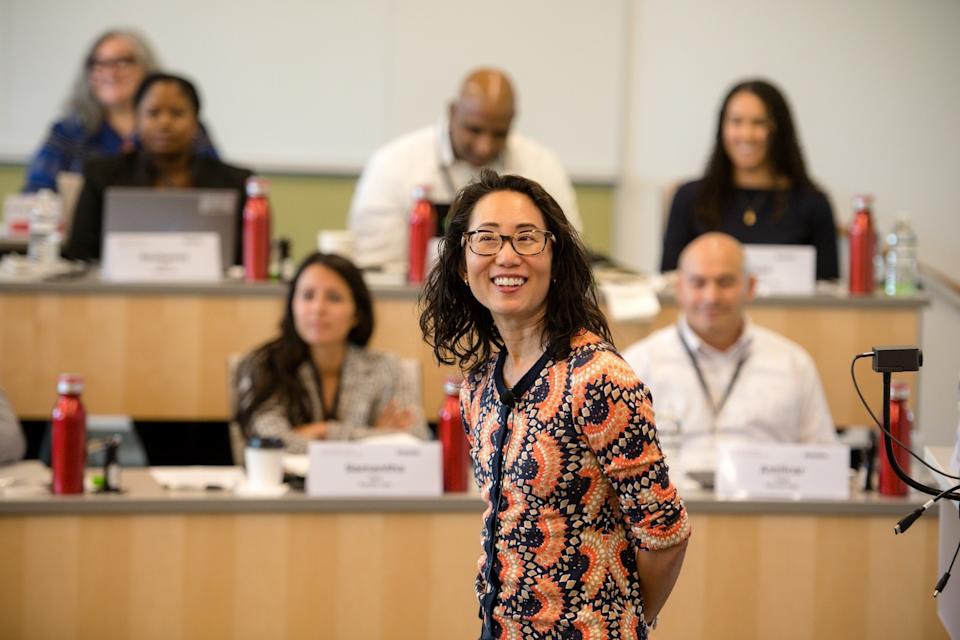 Kenali Pentingnya Sponsor untuk Mendorong Kesuksesan Karier dan Inklusi