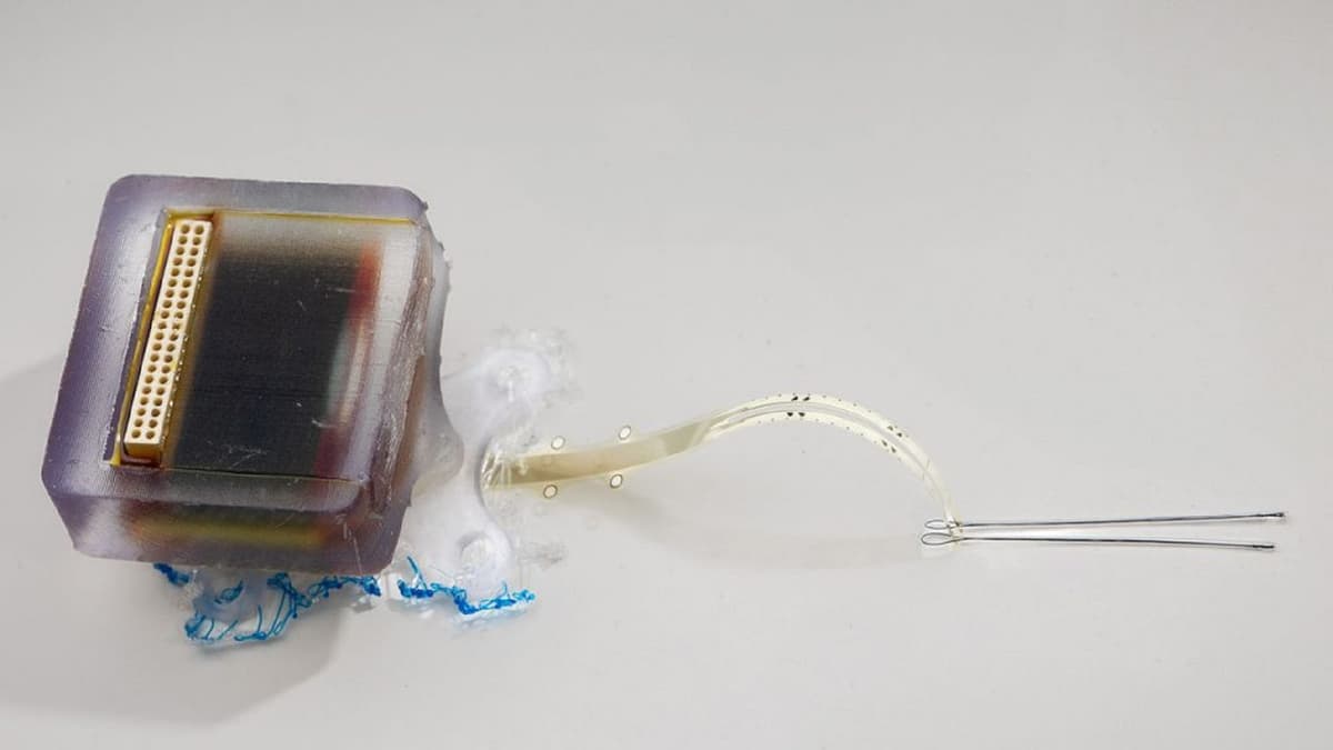 Implan Listrik Mini Pulihkan Gerakan Setelah Cedera Sumsum Tulang Belakang