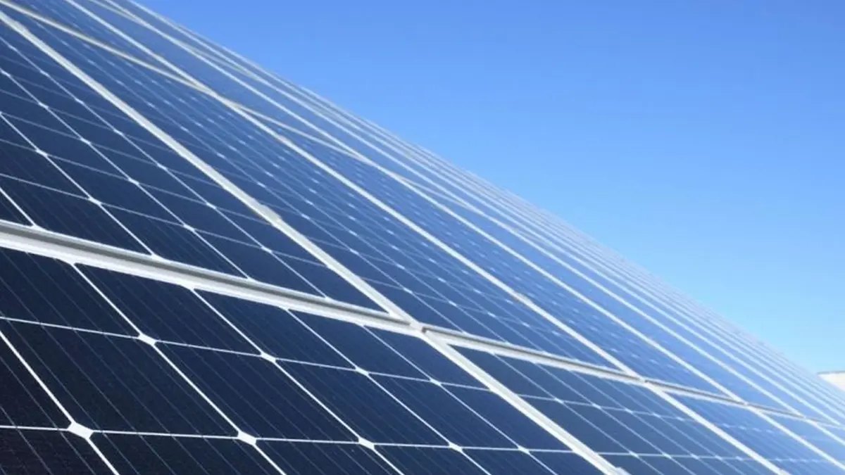 Metode Baru Sel Surya Organik Ramah Lingkungan dengan Efisiensi Tinggi