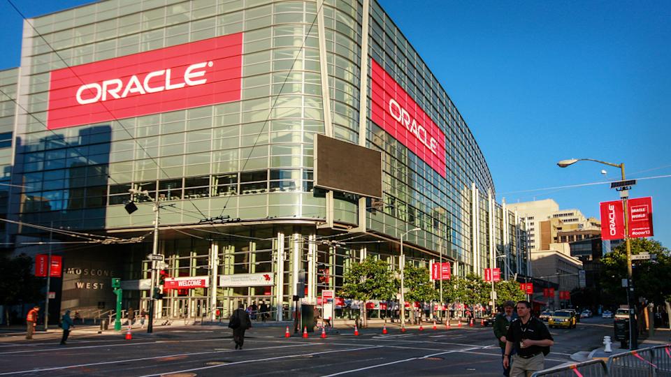 Oracle Ungkap Strategi Cloud Canggih dan Pertumbuhan Pendapatan Melonjak
