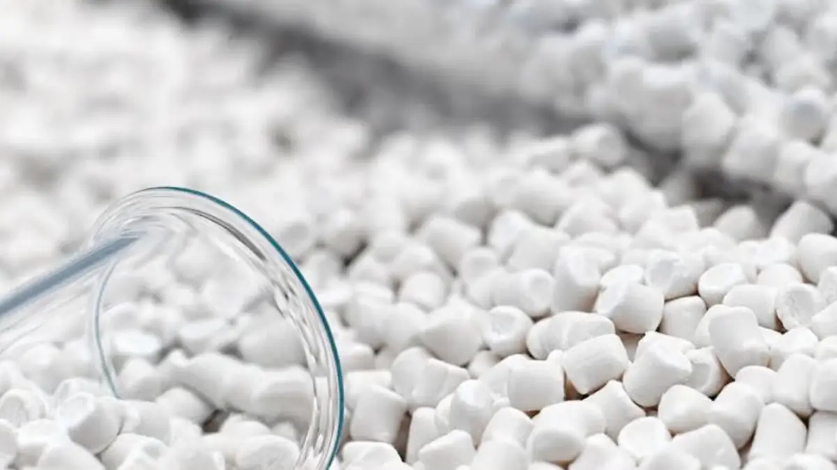 Polimer Ramah Lingkungan Pengganti Plastik Berbahaya di Elektronik Masa Depan