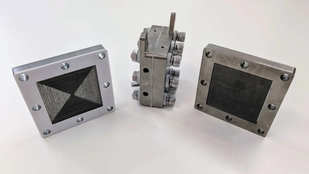 Cara Baru Produksi Amonia Bersih dengan Listrik dan Petir Buatan