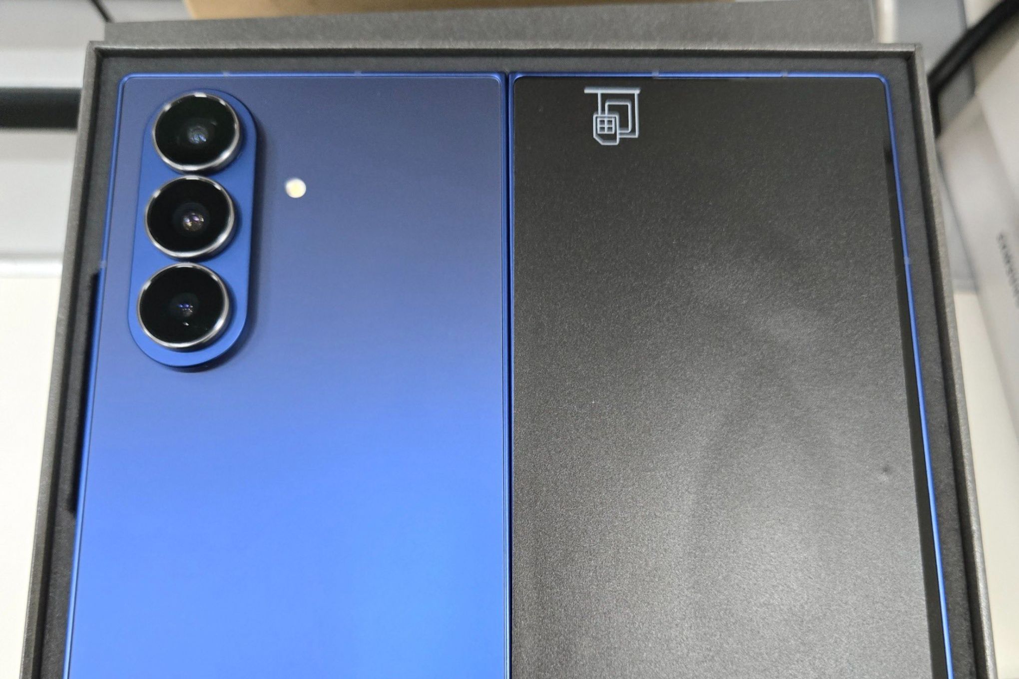 Samsung Galaxy Z Fold 7 Hadir Lebih Tipis dengan Desain Kamera Baru