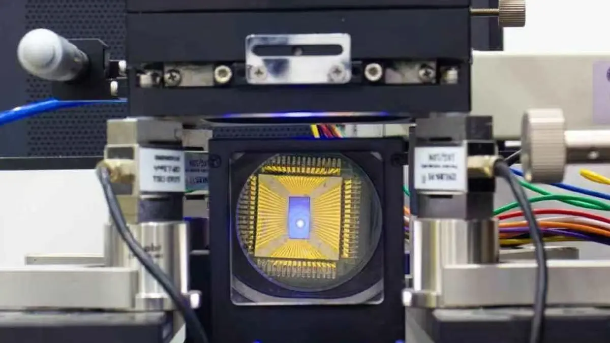 Teknologi Baru Pengujian Micro-LED Tanpa Merusak dengan Sentuhan Lembut