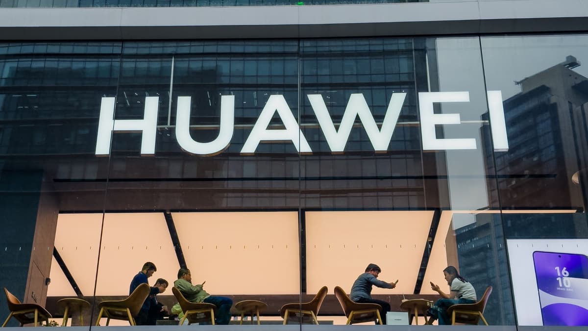 Tuduhan Penyalinan Model AI Huawei vs Alibaba Mengguncang Industri China