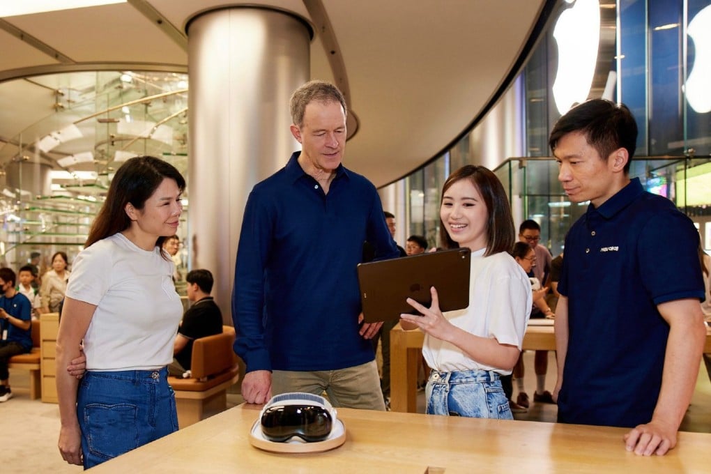 Jeff Williams Pensiun, Apple Siap Sambut COO Baru Sabih Khan