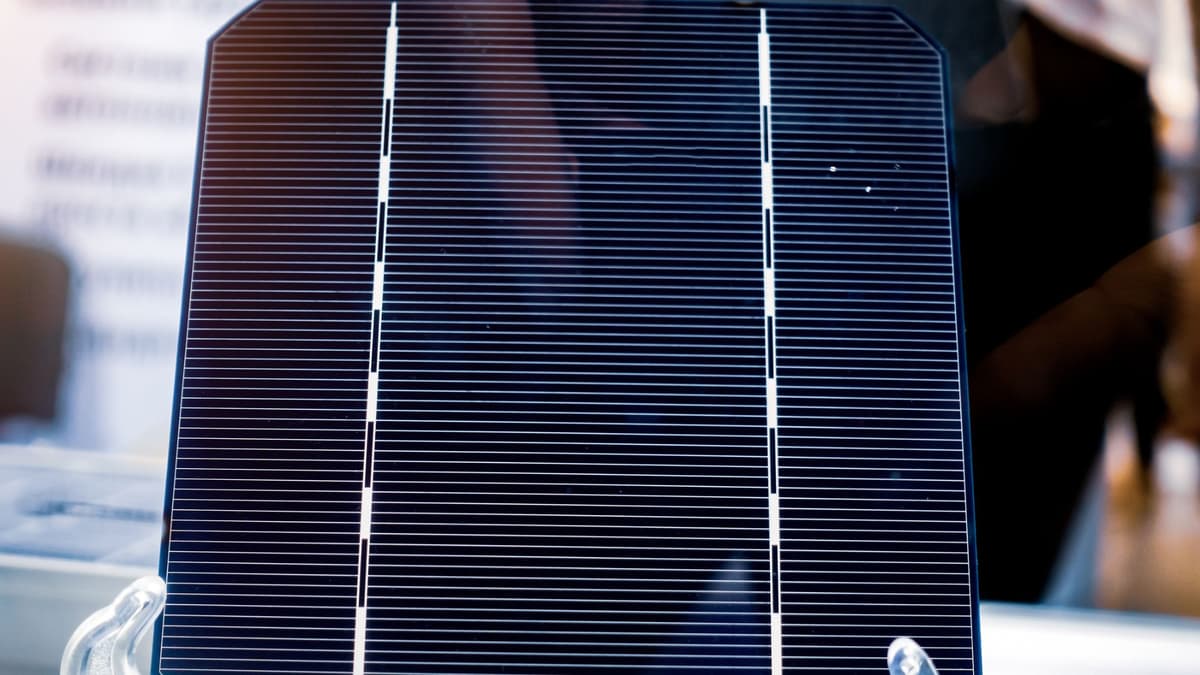 Metode Baru Atasi Photon Loss, Perovskite Solar Cells Raih Efisiensi Tertinggi