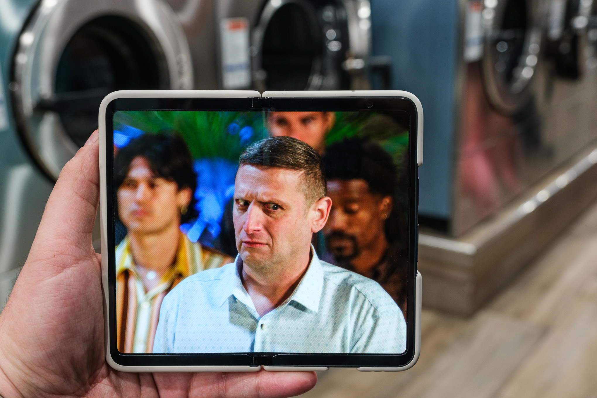 Diskon Besar Google Pixel Fold, Pilihan Murah Ponsel Lipat untuk Pemula