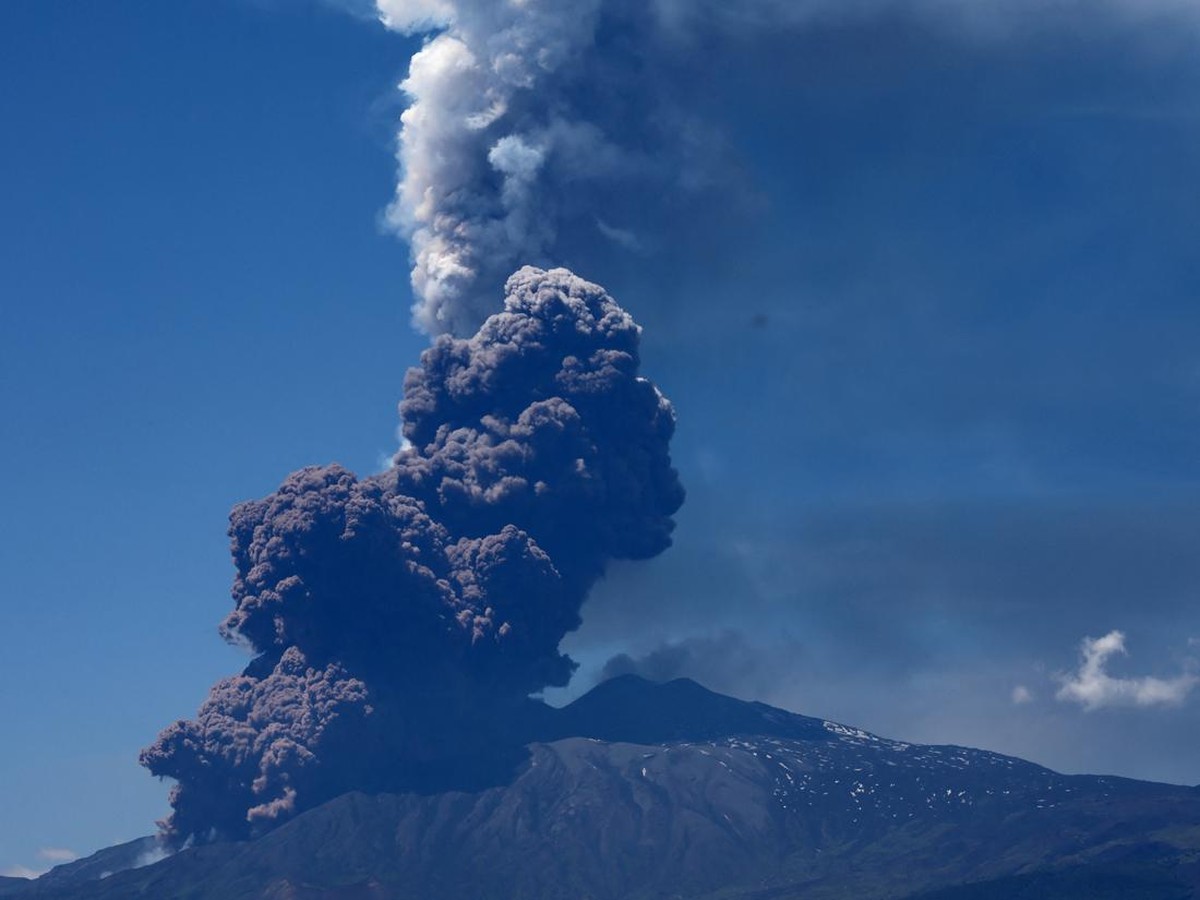 Penemuan Gunung Berapi Bawah Laut Terbesar di Dunia Dekat Afrika