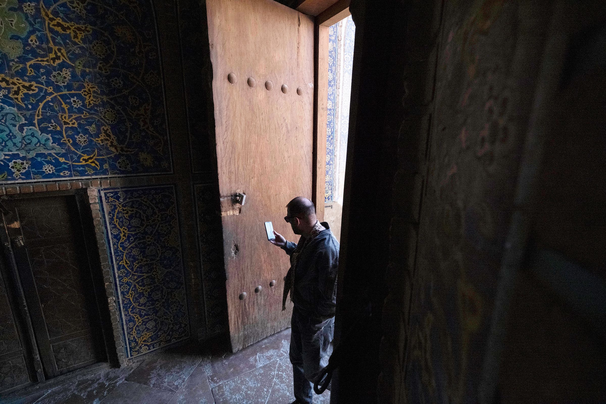 Pembatasan Internet di Iran Saat Konflik dengan Israel Mengancam Kebebasan Informasi