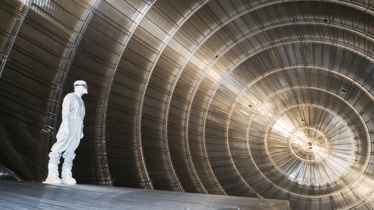 Eksperimen KATRIN Ungkap Jejak Rahasia Neutrino dan Interaksinya