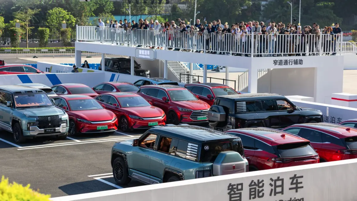 BYD Luncurkan Fitur Parkir Otonom Tingkat L4 dengan Jaminan Tanggung Jawab Penuh