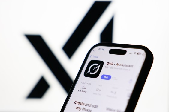 Kontroversi Chatbot Grok: Dari Konten Offensif hingga Permintaan Maaf xAI