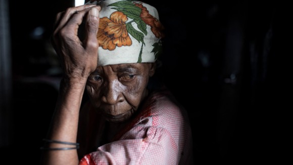 Faktor Sosial dan Polusi Mempercepat Penuaan di Berbagai Negara Dunia