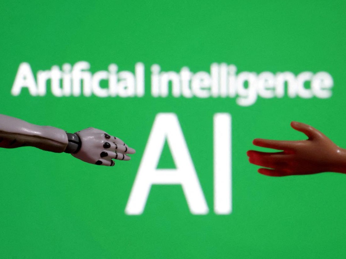 7 Tools AI Terbaik Membantu Kamu Dapat Kerja Lebih Cepat dan Mudah