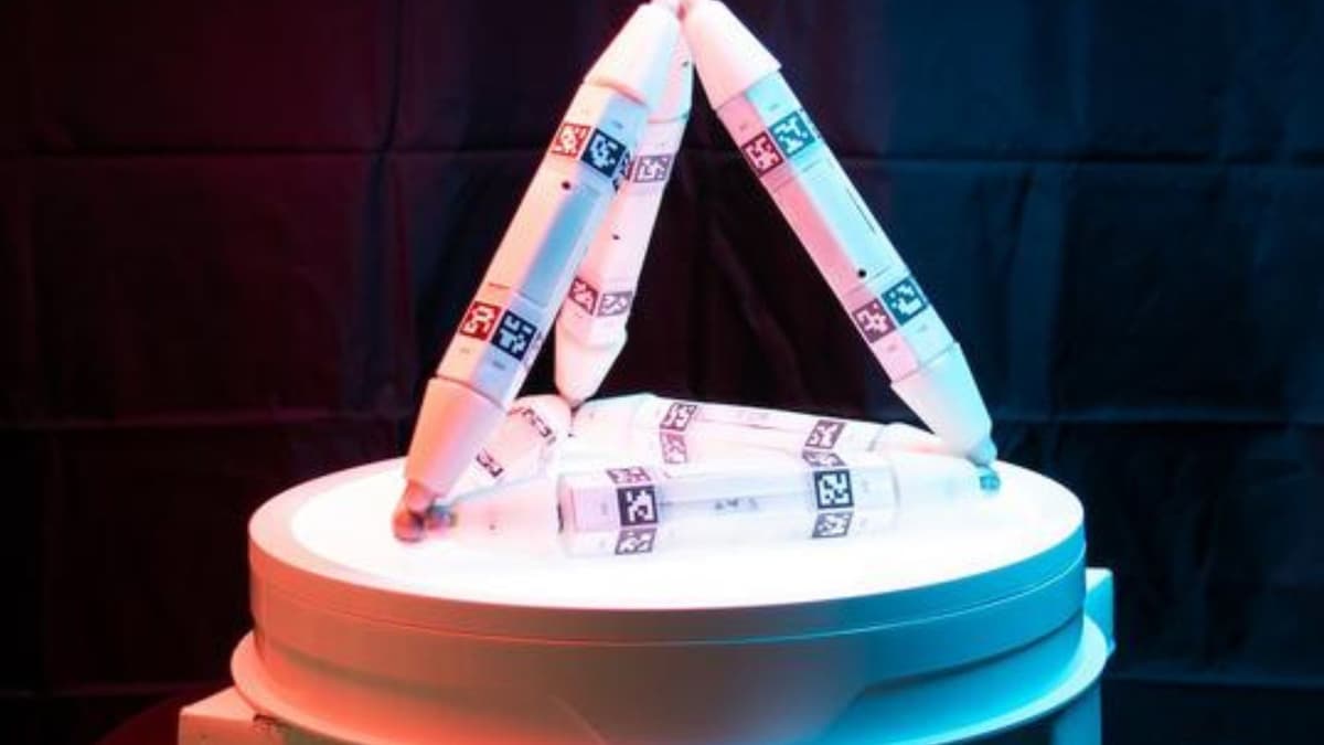 Robot Metabolism: Robot yang Bisa Tumbuh, Memperbaiki dan Adaptasi Sendiri