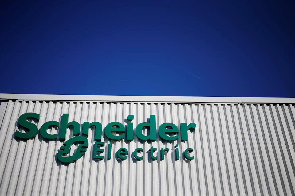 Schneider Electric dan Nvidia Ciptakan Desain Pusat Data Hemat Energi untuk AI