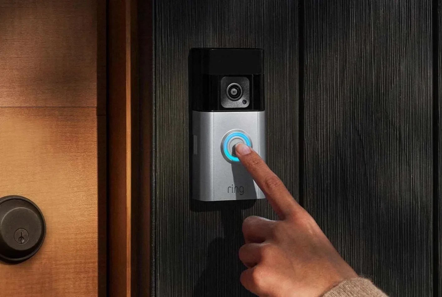 Ring Kembali Izinkan Polisi Minta Video dari Pengguna Lewat Kerja Sama dengan Axon