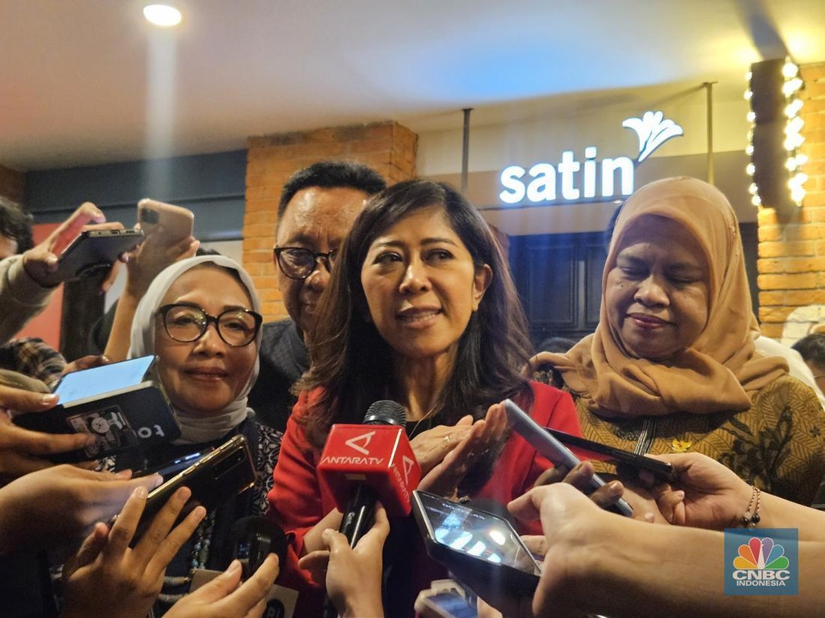 Pemerintah Tegaskan Tidak Ada Pembatasan WhatsApp Call dan Layanan VoIP