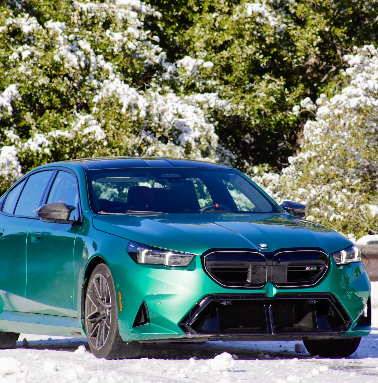 BMW M5 2025 G90: Hebat di Tikungan tapi Kurang Berkarakter dan Berat