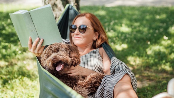 Minggu Kerja Empat Hari Tanpa Potong Gaji Buat Karyawan Lebih Bahagia dan Sehat