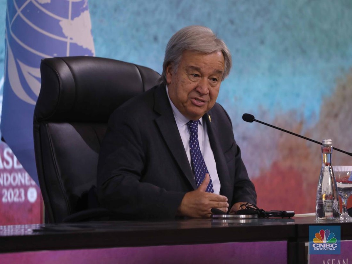 PBB Desak AS dan China Hentikan Bahan Bakar Fosil untuk AI dan Pilih Energi Terbarukan