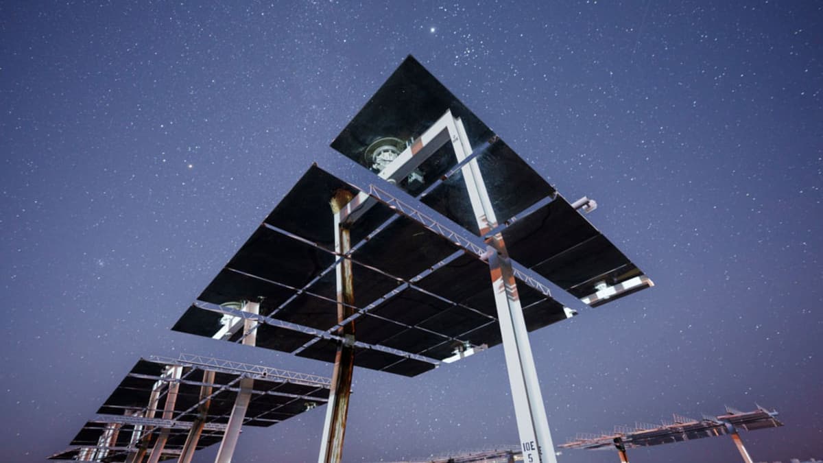 Memanfaatkan Heliostat Tenaga Surya Untuk Deteksi Asteroid Malam Hari