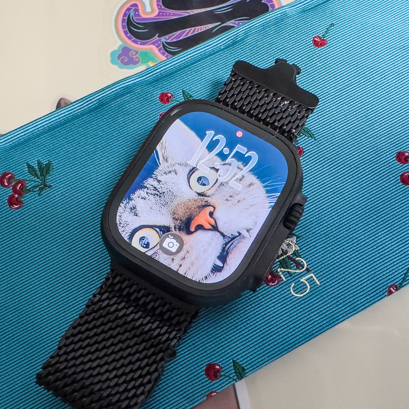 Mengulik Fitur Apple Intelligence di watchOS 26: Workout Buddy dan Gesture Baru