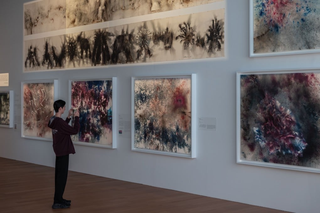 Cai Guo-qiang Hadirkan Karya Seni Bubuk Mesiu Sepenuhnya dari AI di Macau