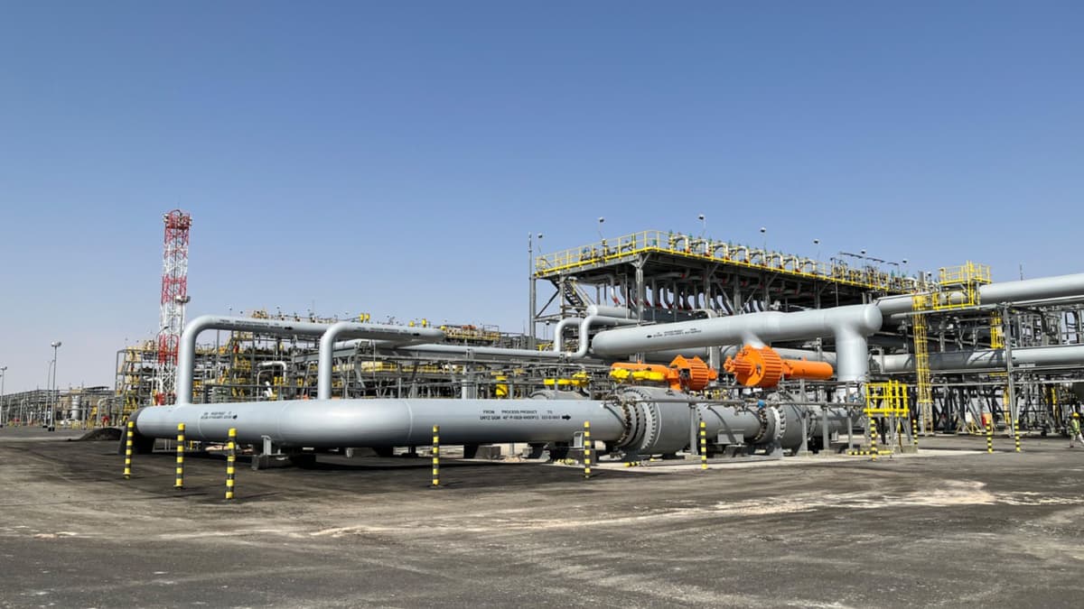 Saudi Arabia Bangun Pusat Hidrogen Hijau Terbesar di Yanbu untuk Ekspor Global