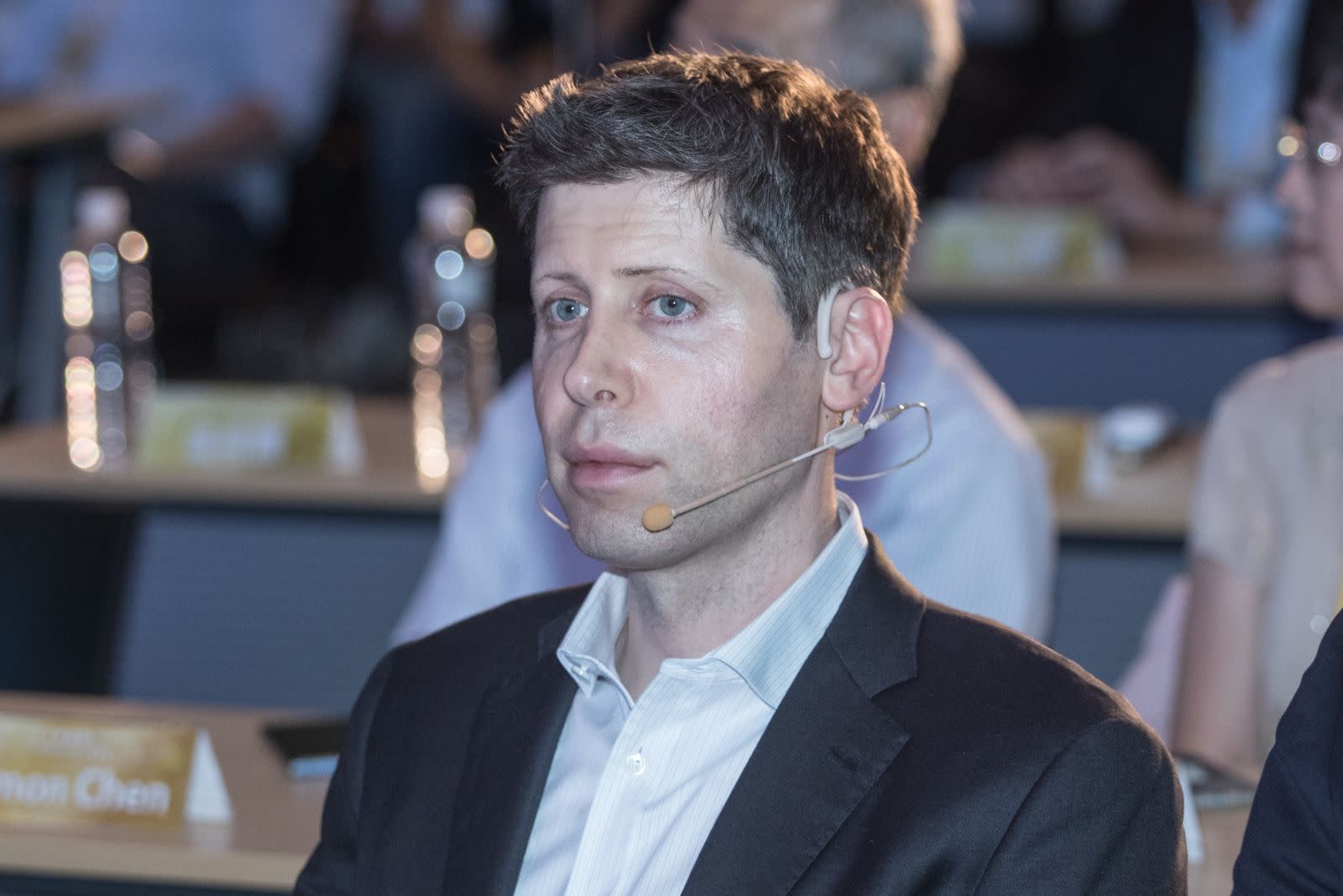 Sam Altman dan Ancaman AI Serta Perang Nuklir: Risiko Dunia Masa Depan